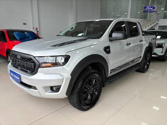 FORD RANGER 3.2 STORM 4X4 CD 20V DIESEL 4P AUTOMÁTICO FORD RANGER 3.2 STORM 4X4 CD 20V DIESEL 4P AUTOMÁTICO